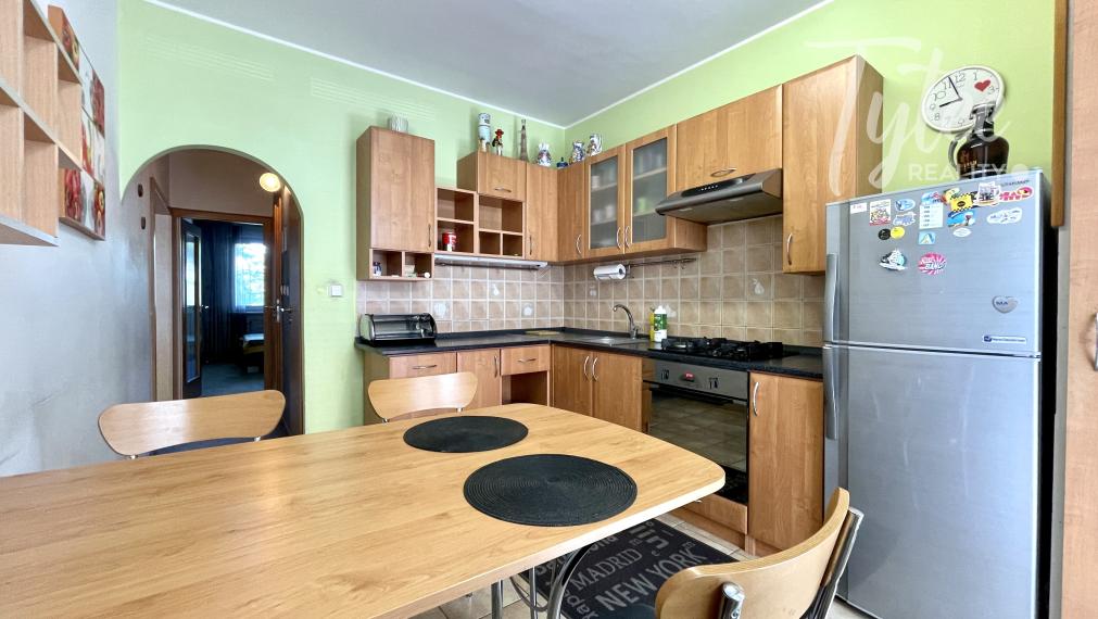 PRENÁJOM - izby v  byte 3+1,  Na hlinách, Trnava