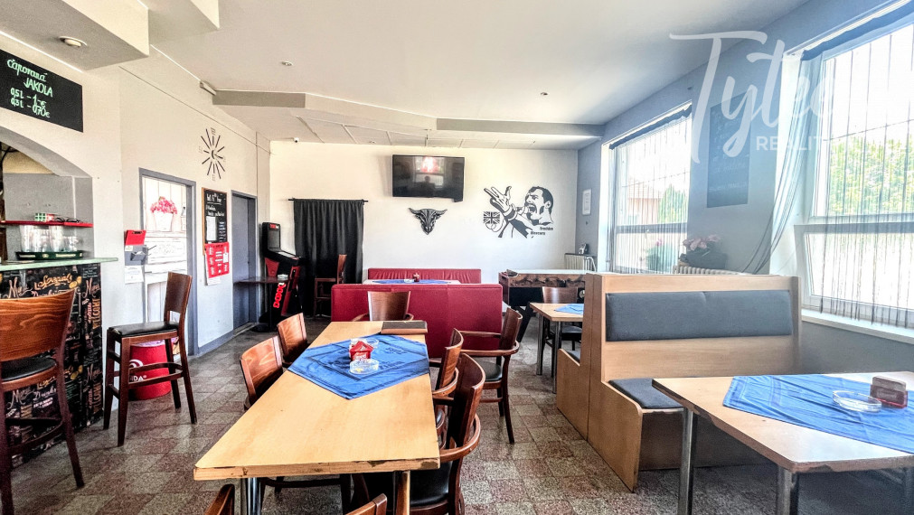 PREDAJ - Prevádzka reštauračných a ubytovacích služieb v Hrubom Šúri